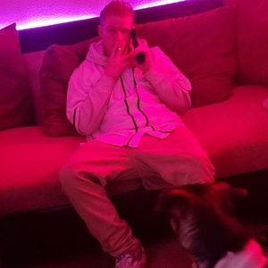 Meet your Posher, Brent